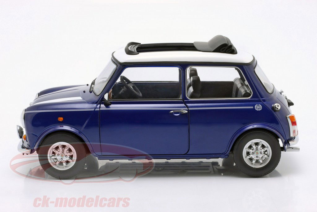 Mini Cooper mit Schiebedach blau metallic / weiß RHD 1:12 KK-Scale