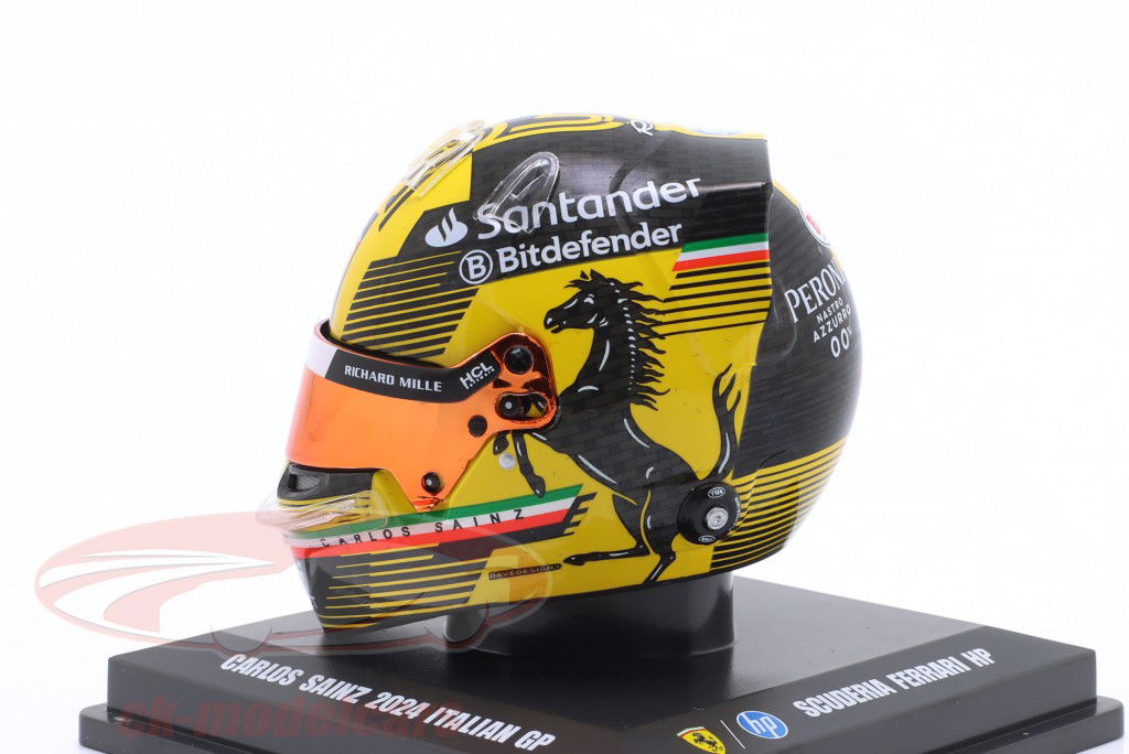 Carlos Sainz jr. #55 Scuderia Ferrari 4e Italië GP formule 1 2024 helm 1:5 LookSmart