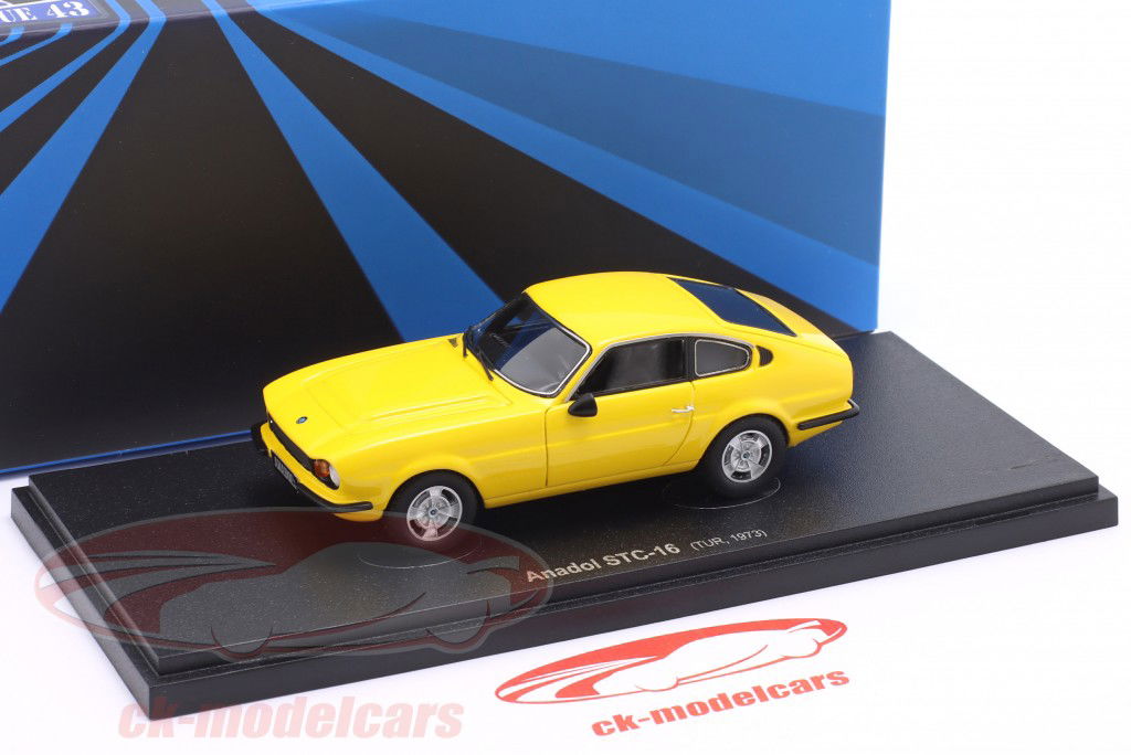 Anadol STC-16 Bouwjaar 1973 geel 1:43 AutoCult