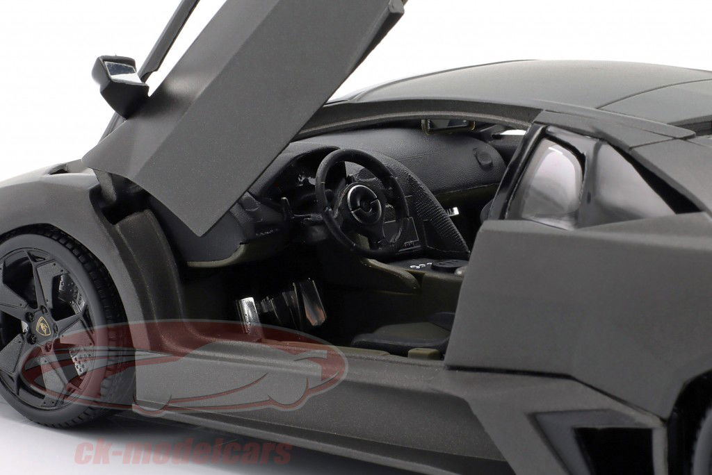 Lamborghini Reventon year 2008 grey 1:18 Bburago