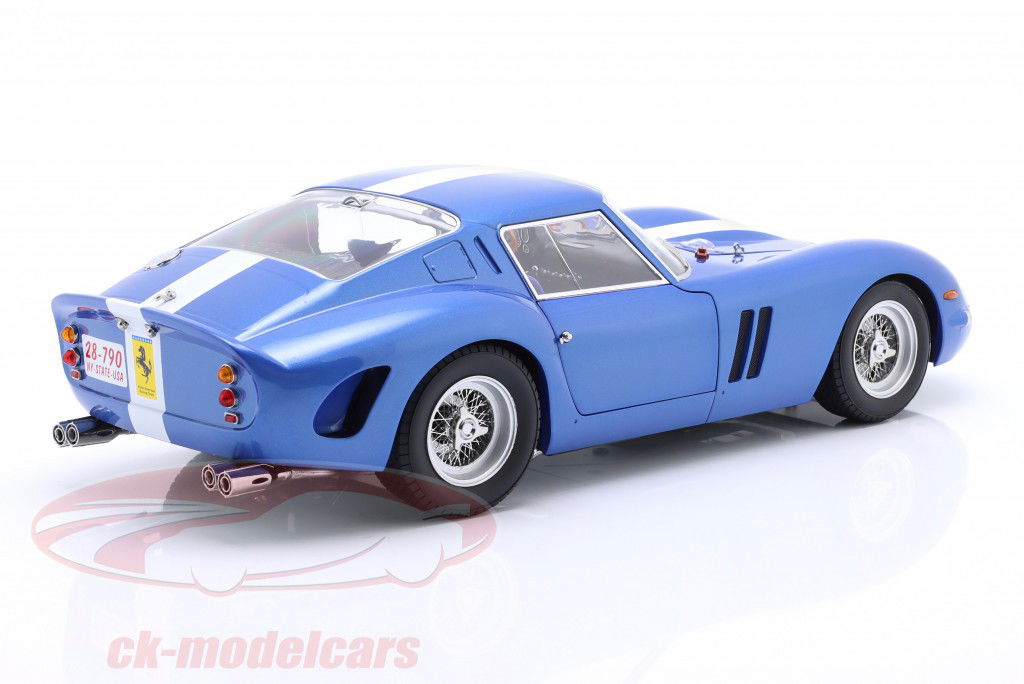 Ferrari 250 GTO Année de construction 1962 bleu métallique / blanc 1:12 KK-Scale