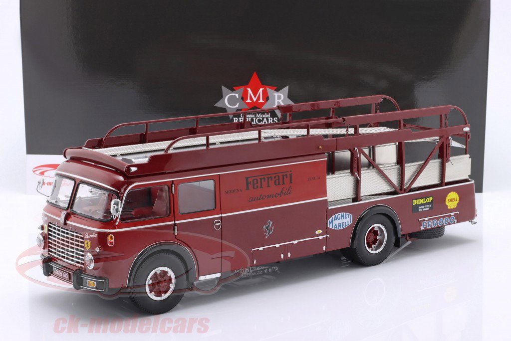 Fiat 642 RN2 Bartoletti Ferrari Racetransporter donkerrood 1:18 CMR