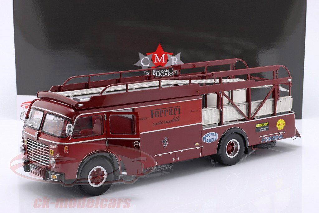 Fiat 642 RN2 Bartoletti Ferrari Racetransporter donkerrood 1:18 CMR