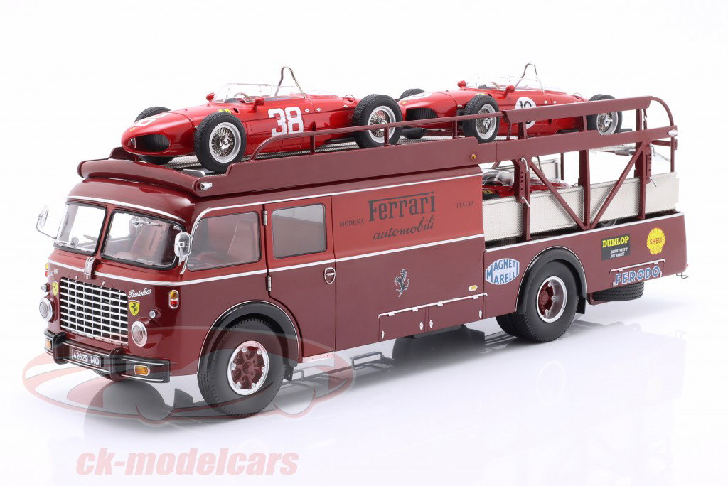 Fiat 642 RN2 Bartoletti Ferrari Racetransporter donkerrood 1:18 CMR