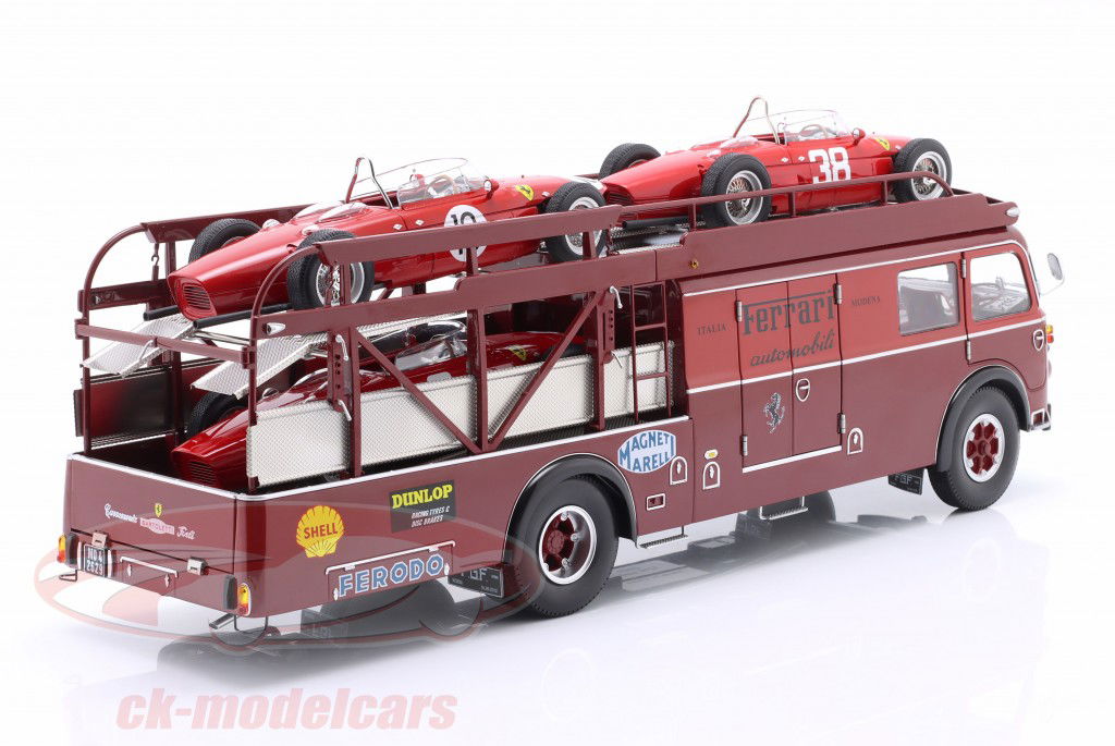 Fiat 642 RN2 Bartoletti Ferrari Renntransporter dunkelrot 1:18 CMR