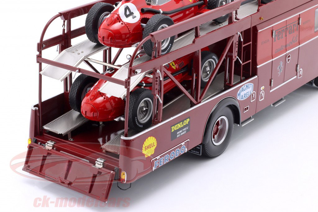 Fiat 642 RN2 Bartoletti Ferrari Racetransporter donkerrood 1:18 CMR