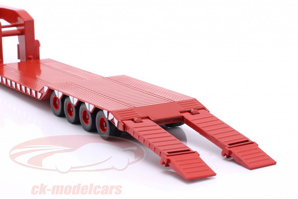 Berliet TB 015 M3 6x4 Pianale ribassato Anno di costruzione 1967 rosso / bianco 1:43 Ixo