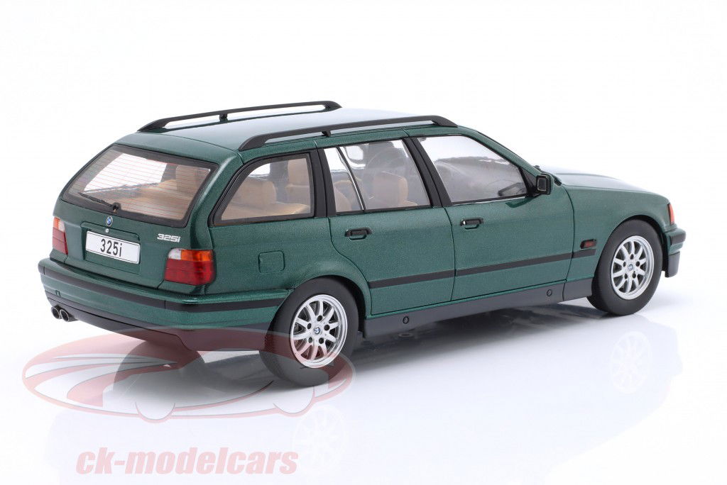 BMW 3 シリーズ (E36) Touring 1995 Boston 緑 メタリック 1:18 ModelCar Group