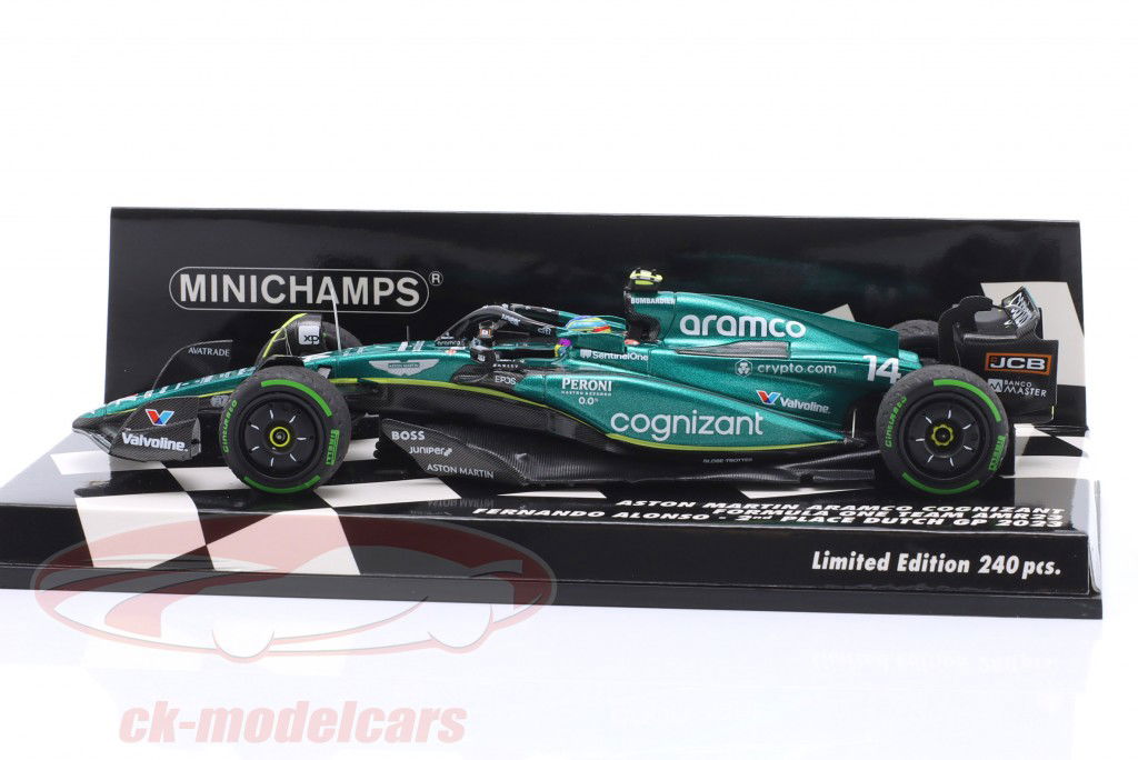 日本未発売　ビッグスケールF1コレクション　アストンマーティン AMR21 日本未発売 ビッグスケールF1コレクション アストンマーティン AMR21