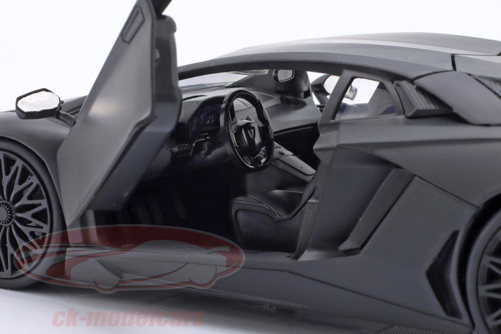 Shaw's Lamborghini Aventador Movie Fast & Furious 7 (2015) black 1:24 Jada Toys