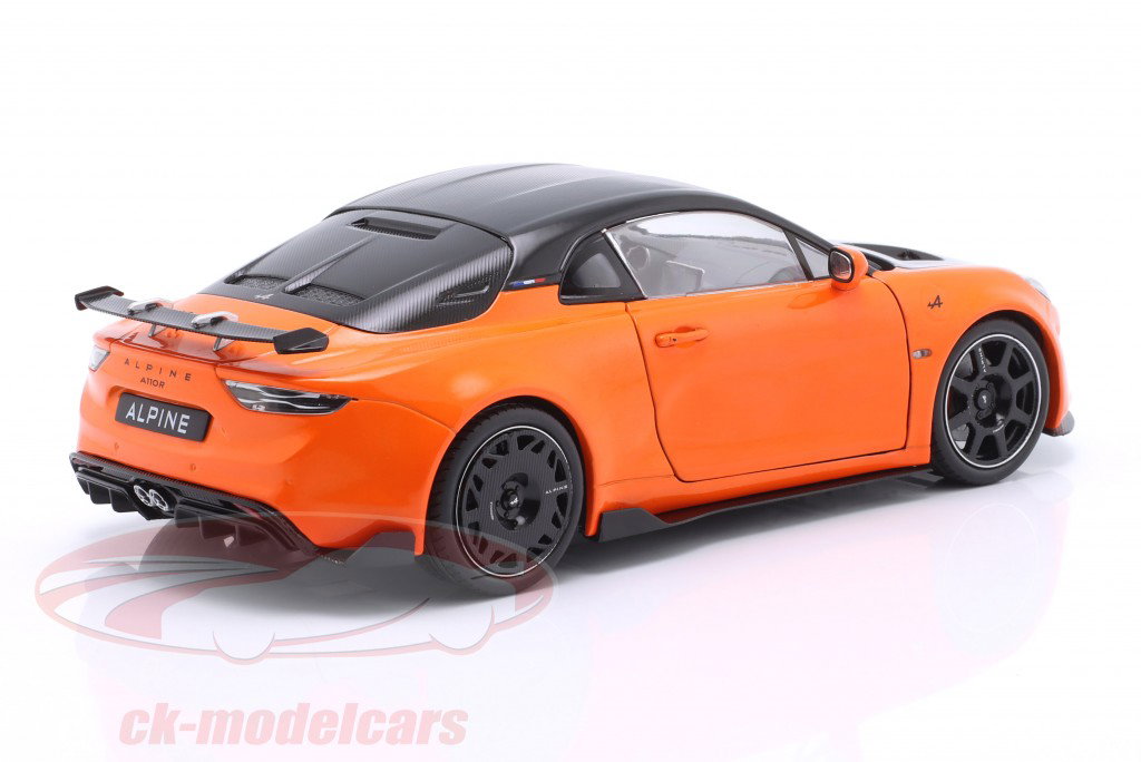 Alpine A110 Radicale Ano de construção 2024 laranja 1:18 Solido