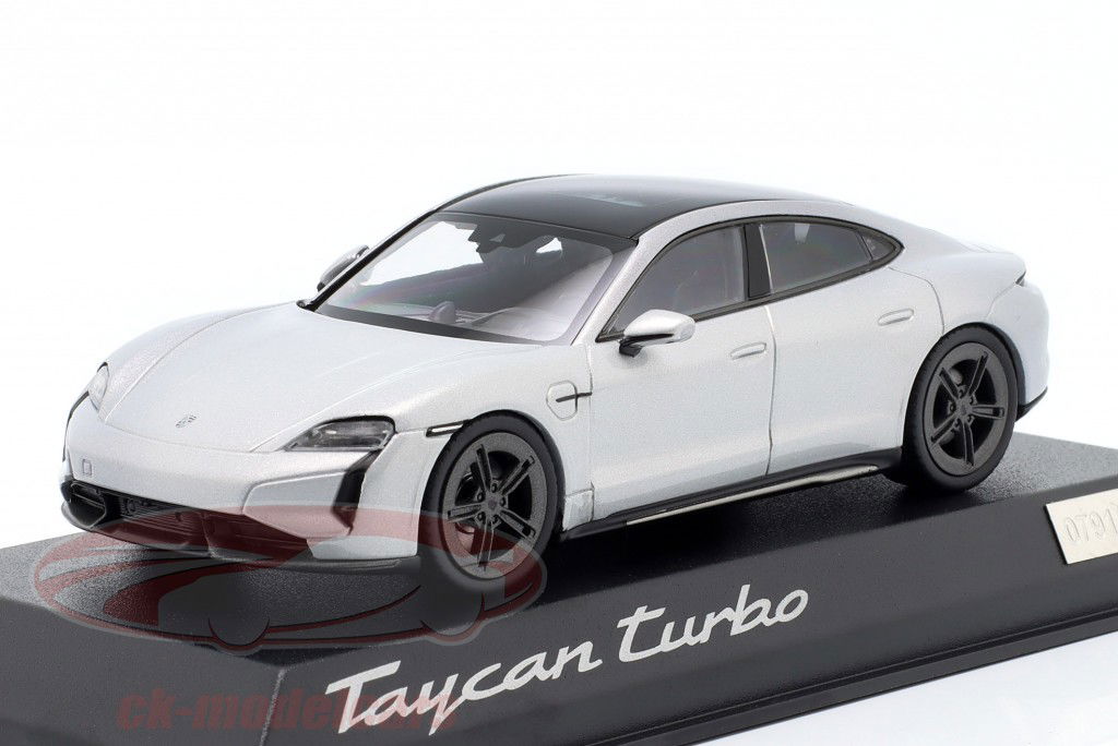 Porsche Taycan Turbo (J1 PA) isgrå metallisk 1:43 Norev