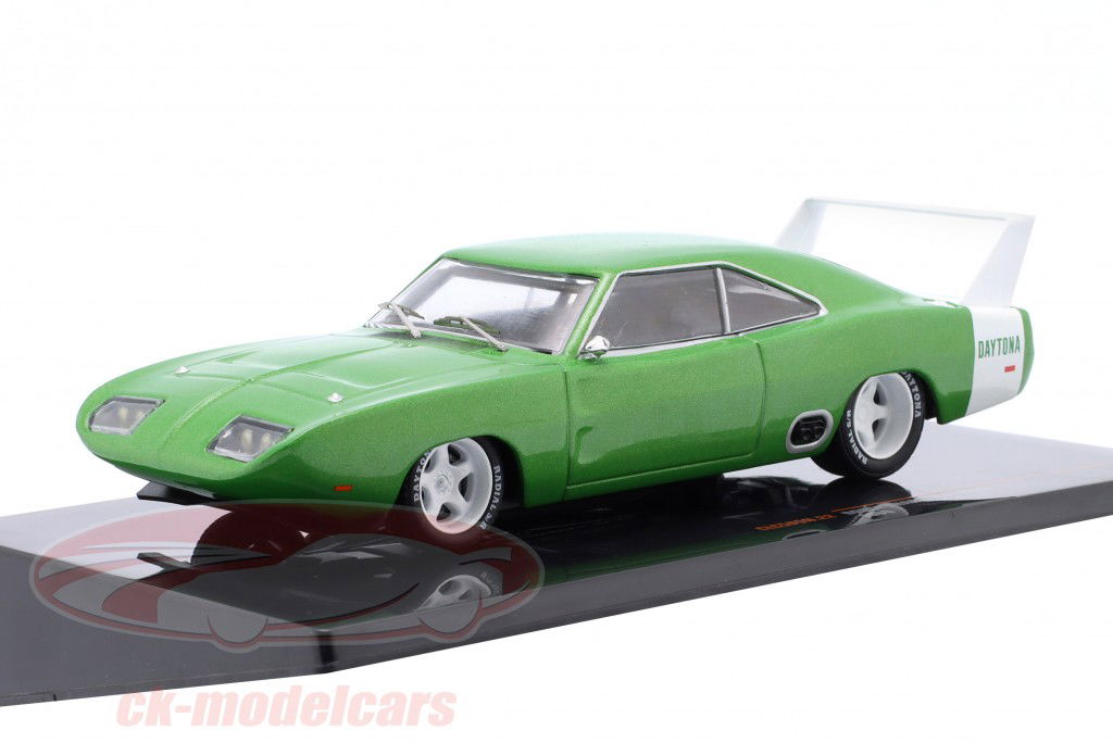 Dodge Charger Daytona Bouwjaar 1969 groente metalen 1:43 Ixo