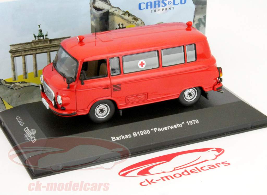 Баркас B1000 1970 год огненно-красный / красный 1:43 Ixo IST