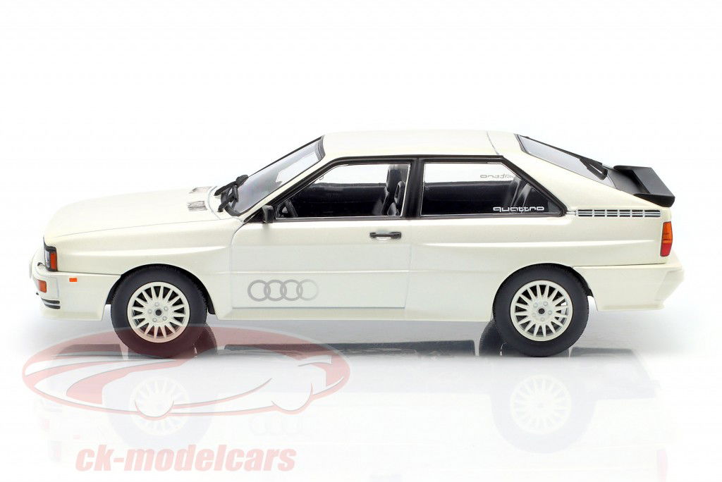 Audi quattro Année de construction 1981 blanc 1:24 WhiteBox