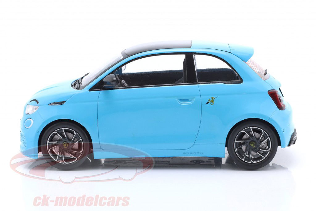 Fiat 500e Abarth Année de construction 2024 bleu 1:18 Ixo
