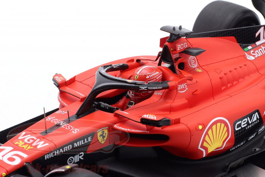 Charles Leclerc Ferrari SF23 #16 4e Singapore GP formule 1 2023 1:18 LookSmart