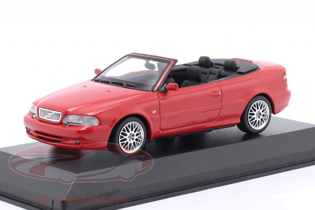 Volvo C 70 Cabriolet Year 1998 red 1:43 Minichamps