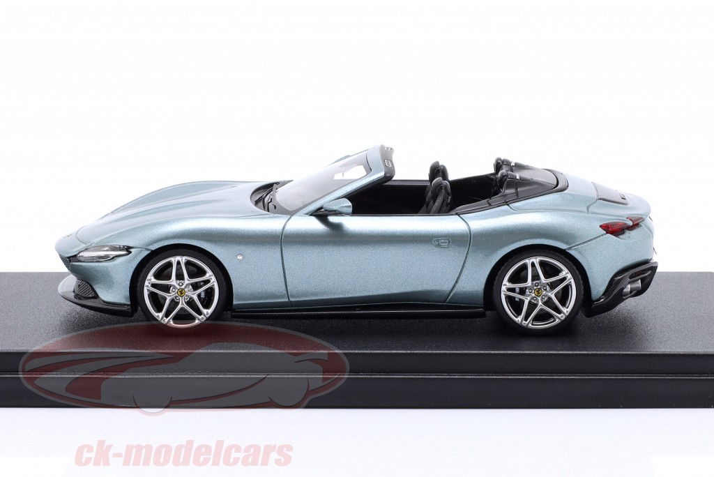 Ferrari Roma Spider 建設年 2023 celeste trevi 1:43 LookSmart