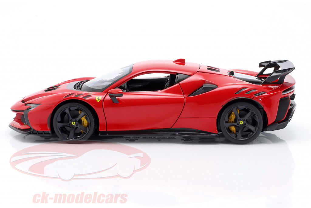 Ferrari SF90 XX Stradale Byggeår 2024 rød 1:18 Bburago