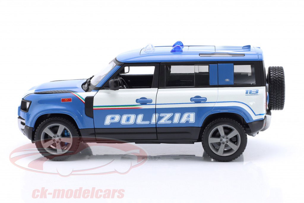 Land Rover Defender 110 police year 2022 blue / white 1:24 Bburago