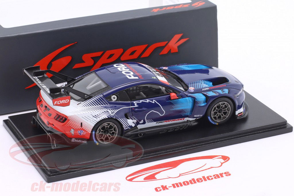 Ford Mustang GT3 #64 Presentatiemodel 2023 1:43 Spark