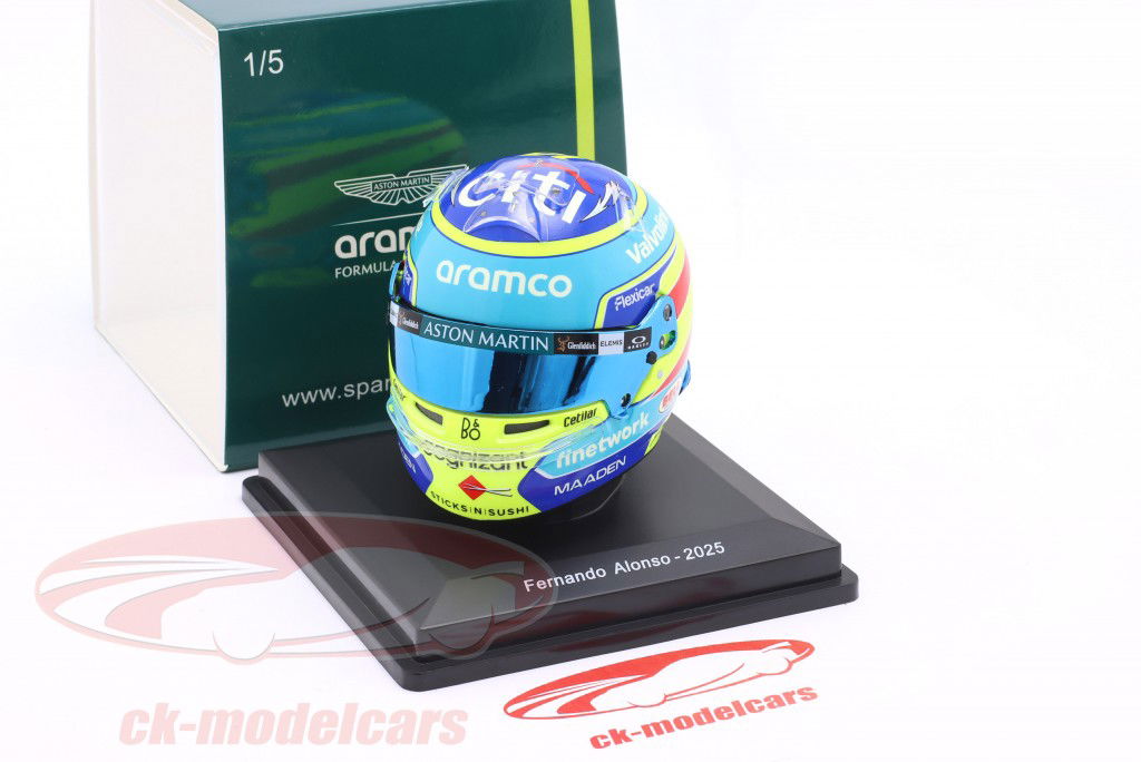 Fernando Alonso #14 Aston Martin Aramco F1 Team formule 1 2025 casque 1:5 Spark