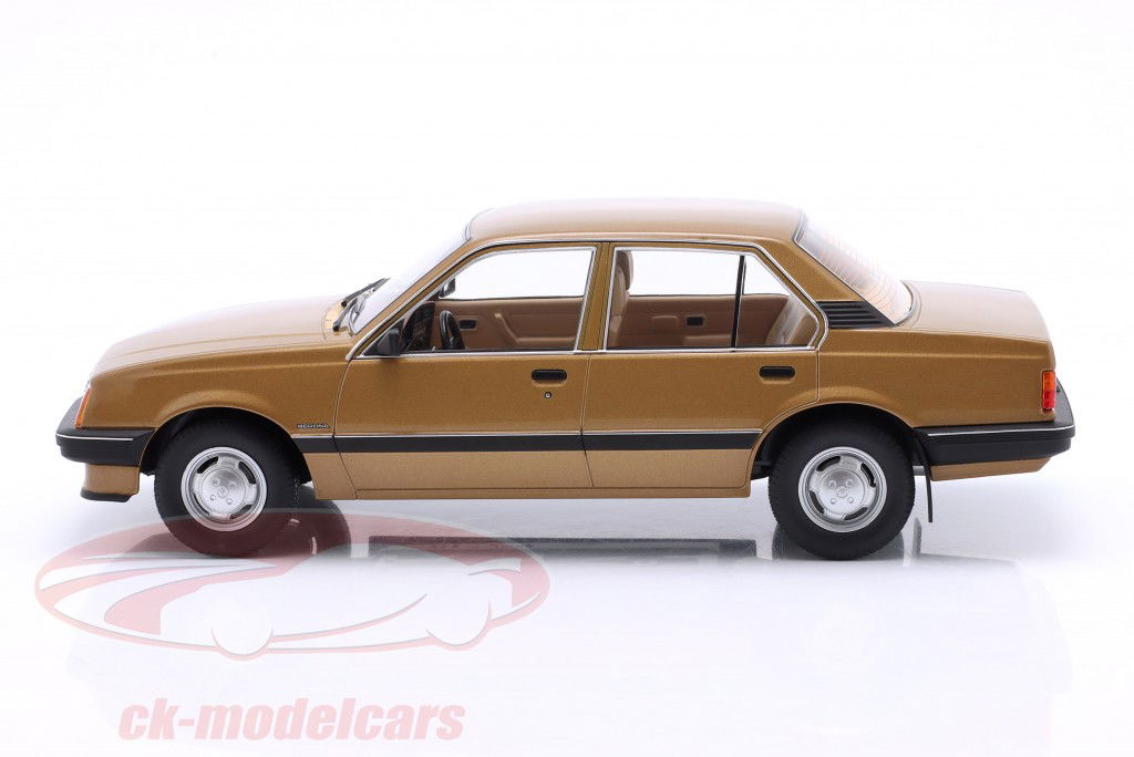 Opel Ascona C Berlina Год постройки 1981 бежевый металлический 1:18 ModelCar Group