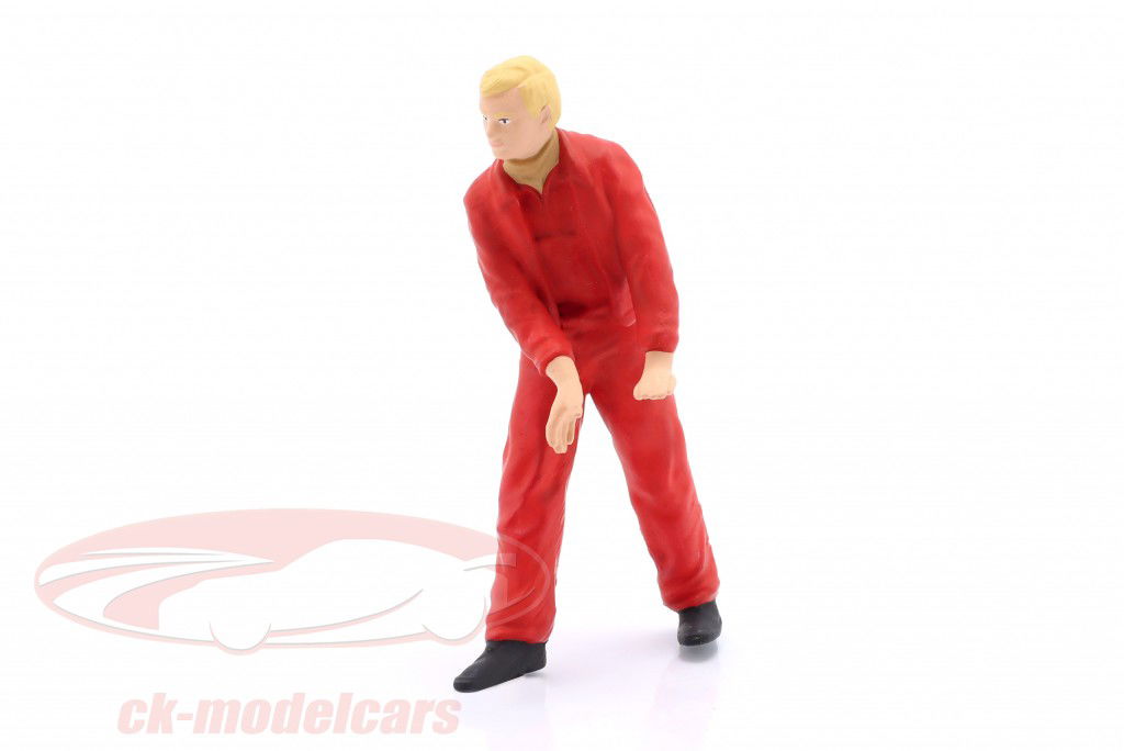 figure mechanic Gerhard K. pushes 1:18 FigurenManufaktur