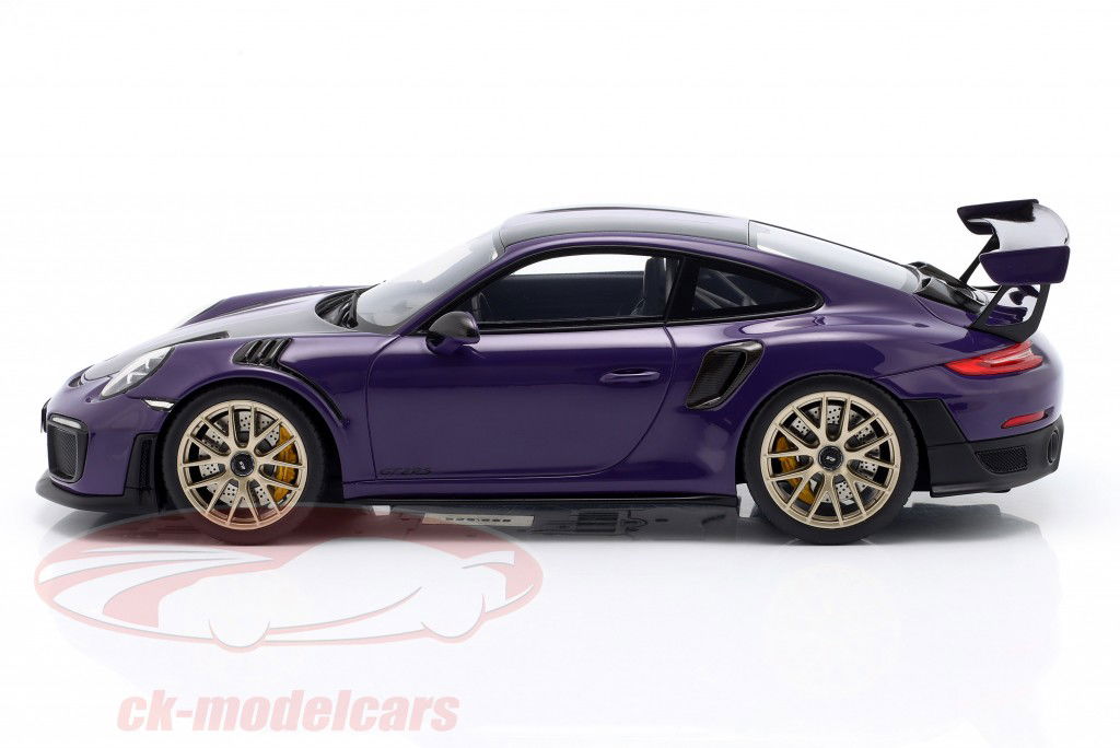 GT-SPIRIT 1:18 Porsche 911 (991 II) GT2 RS ultraviolet GT926