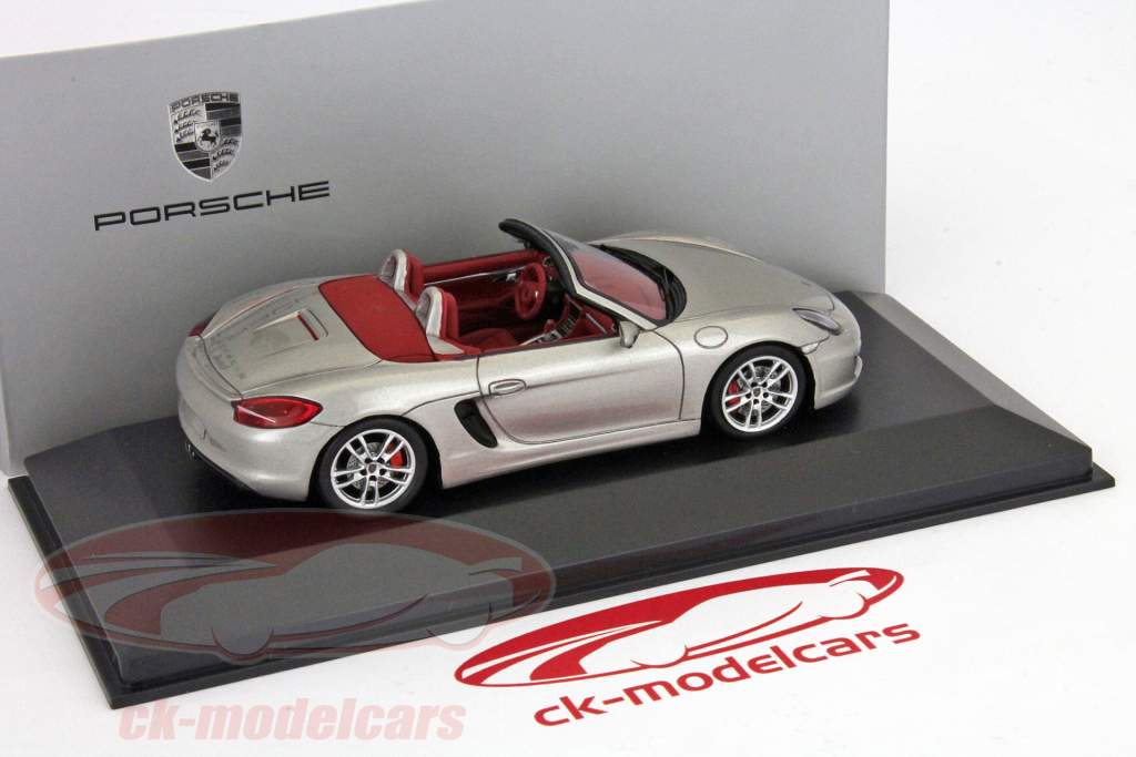 Porsche Boxster S prata / prata 1:43 Centelha