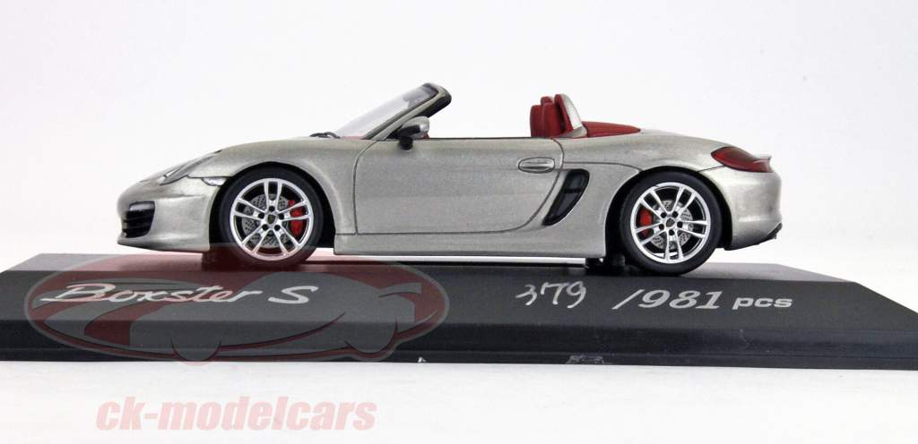 Porsche Boxster S prata / prata 1:43 Centelha