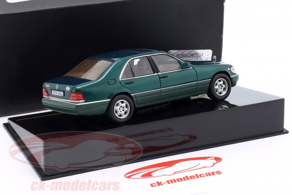Mercedes-Benz S500 (W140) Bouwjaar 1994 groente 1:43 Ixo