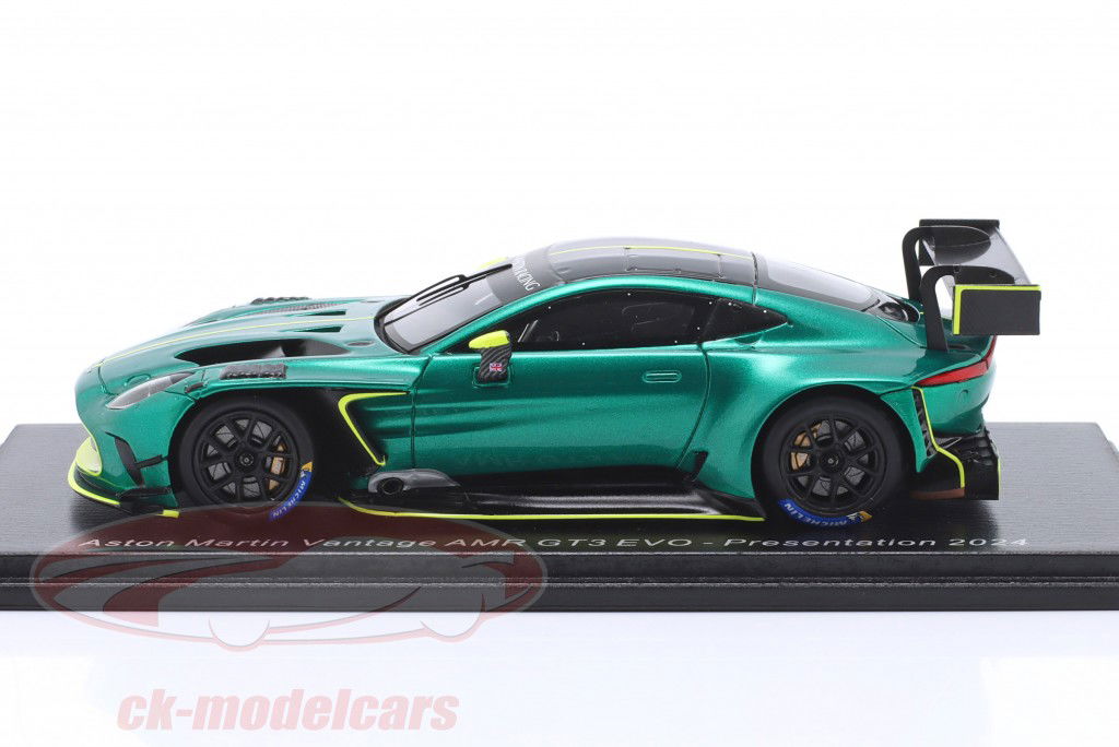 【Spark】Aston Martin Vantage GT3 2019 Spark 1:43 Aston Martin Vantage AMR GT3 Evo Presentatie Auto