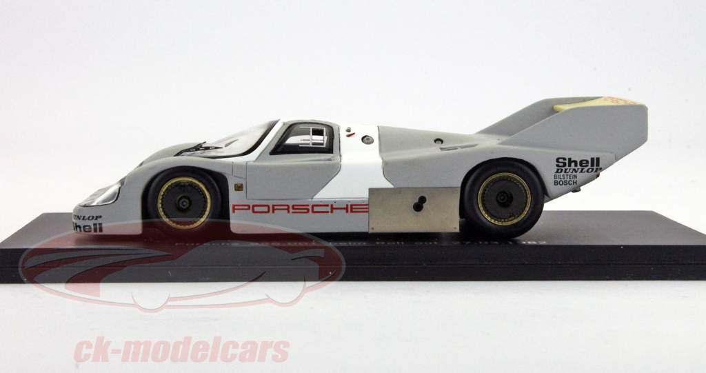 Porsche 956.001 beim Roll Out 27.03.1982 1:43 Spark