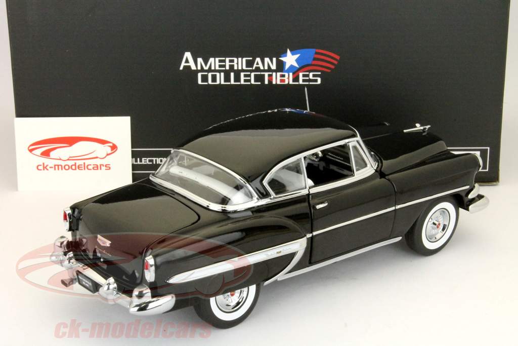 Chevrolet Bel Air Hardtop Coupe 1954 1:18 SunStar