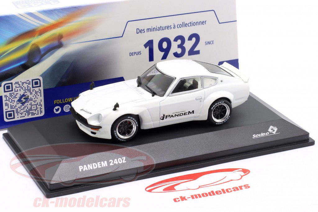 Datsun 240Z Pandem Rocket Bunny Año de construcción 1973 blanco 1:43 Solido