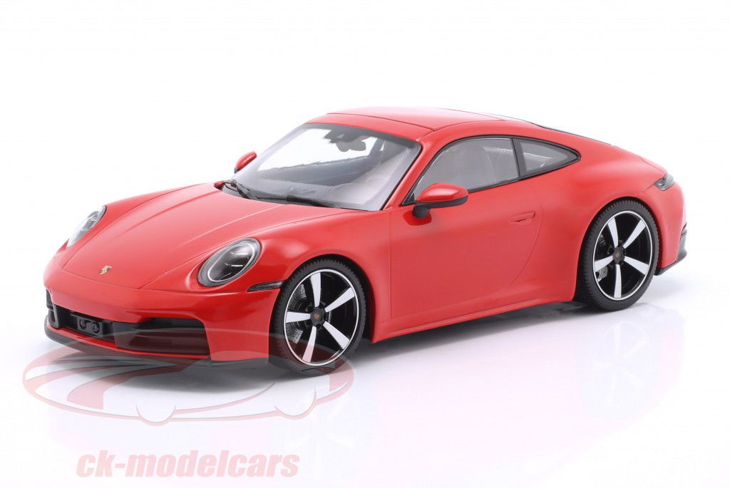 Porsche 911 (992.2) Carrera Coupe Baujahr 2024 rot 1:18 Minichamps