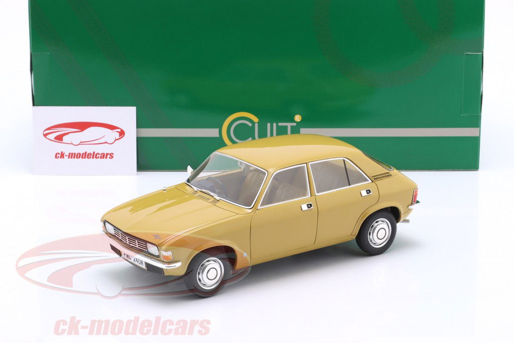 Austin Allegro Bouwjaar 1973 herfstgoud 1:18 Cult Scale
