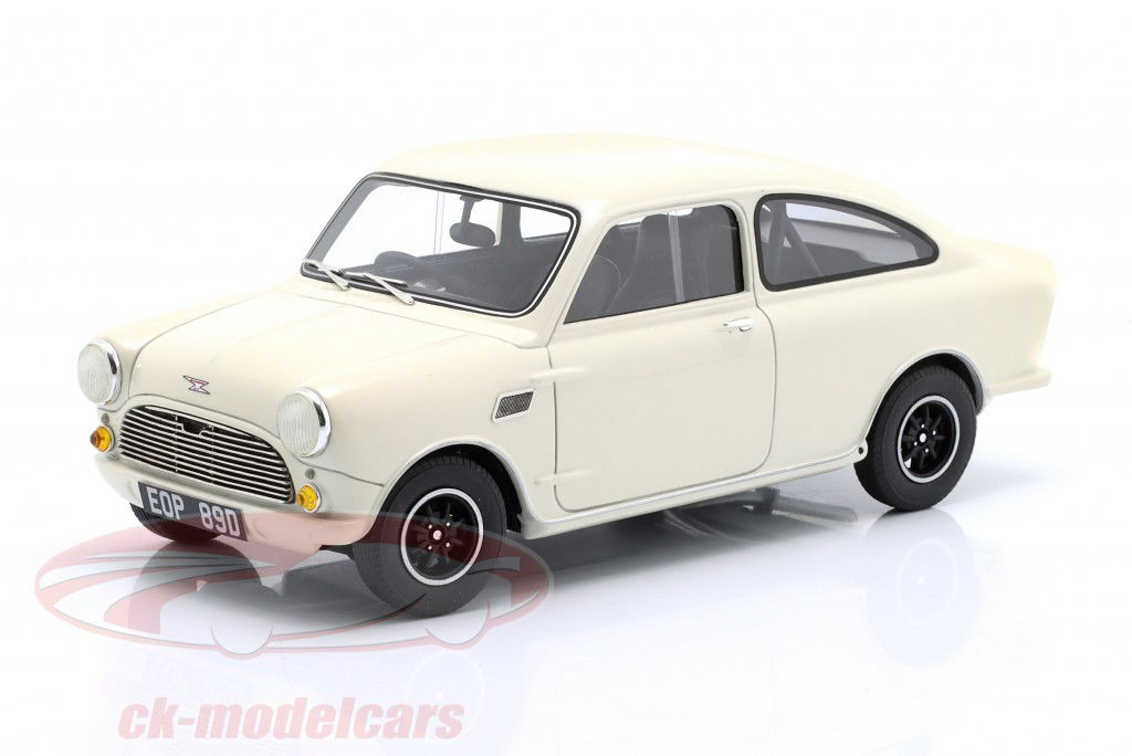 Mini Broadspeed Année de construction 1966-1968 blanc 1:18 Cult Scale