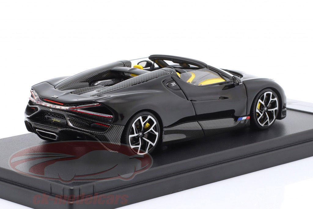 Bugatti W16 Mistral year 2022 black 1:43 LookSmart