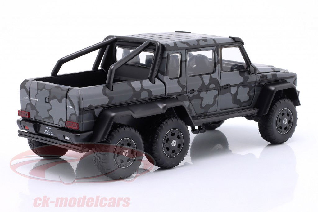 Mercedes-Benz G AMG 6X6 camouflage 1:24 Jada Toys