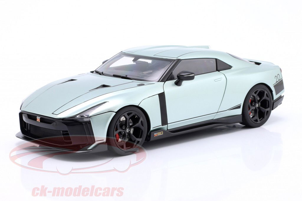 Nissan GT-R50 by Italdesign 緑 メタリック / 黒 1:18 AUTOart