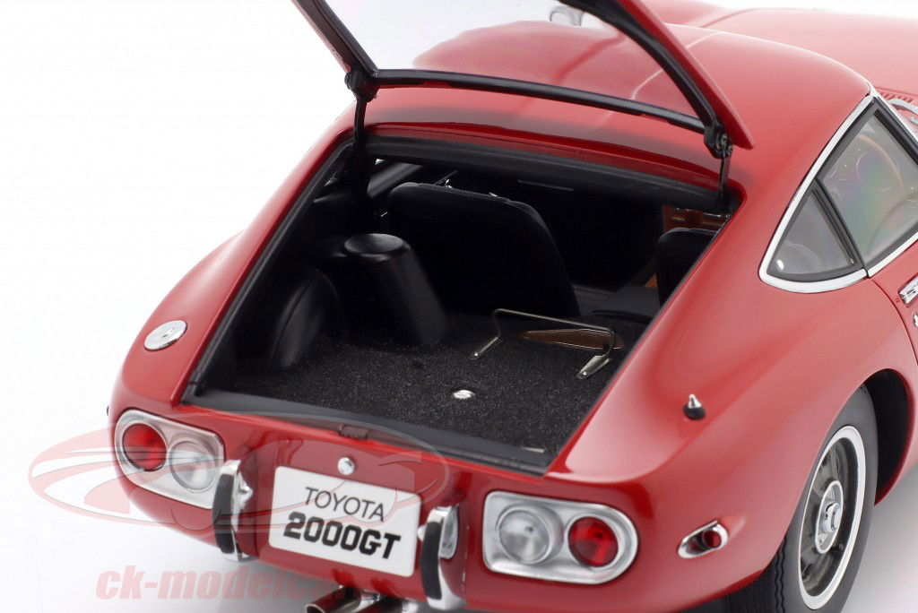 AUTOart 1:18 Toyota 2000GT Year 1967 red 79547 model car