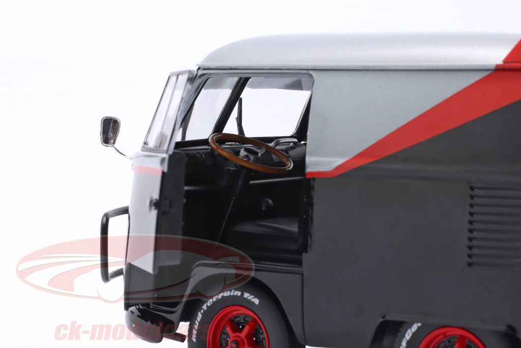 Kool Kombi B-Team Byggeår 2024 sort / rød 1:18 Solido