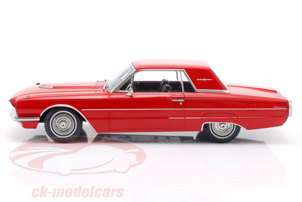 Ford Thunderbird Hardtop Coupe Bouwjaar 1966 rood 1:18 KK-Scale