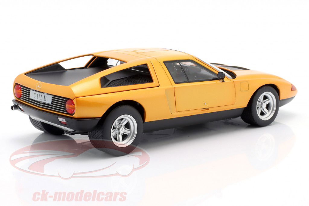 1/18 メルセデスベンツ C111-II 1970 オレンジ Mercedes 1/18