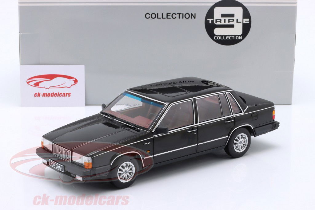 Volvo 760 Turbo 建造年份 1985 黑色的 1:18 Triple9