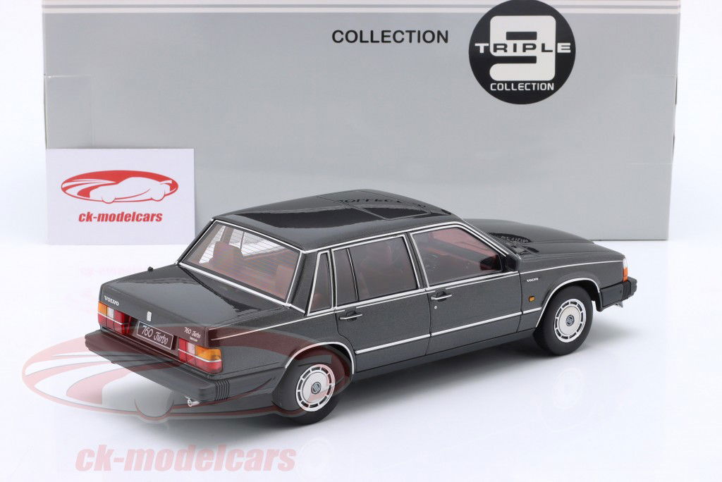 Volvo 760 Turbo Baujahr 1985 dunkel grau metallic 1:18 Triple9