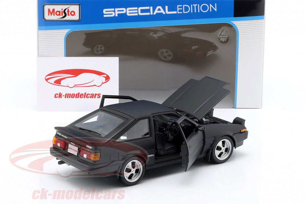 Toyota Sprinter Trueno AE86 Byggeår 1979 kedelig sort 1:24 Maisto